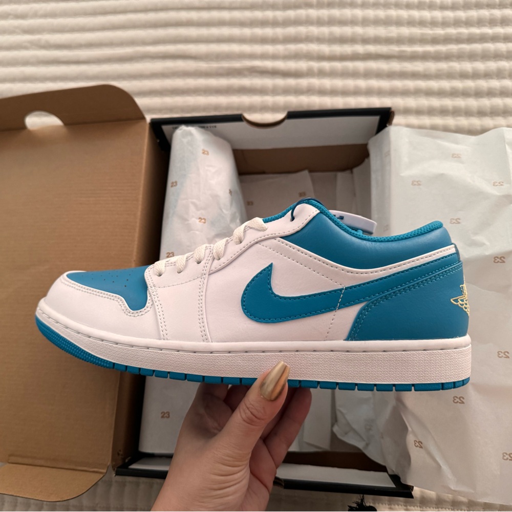 Air Jordan 1 Low
